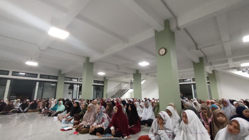 PEMBUKAAN PESANTREN KILAT RAMADAN 1446H  MA’HAD AL-JAMI’AH UIN SAYYID ALI RAHMATULLAH TULUNGAGUNG TAHUN AKADEMIK 2024/2025